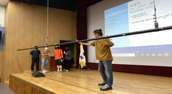 [NSP PHOTO]오산문화재단 무대감독들, 문화시설 기술점검 재능기부