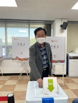 [NSP PHOTO]고우현 경상북도의회 의장, 사전투표 참여