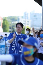 [NSP PHOTO]정명근 화성시장 후보, 어디서든 운동할 수 있는 환경 조성