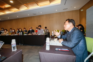 [NSP PHOTO]이재준 수원시장 당선인, 인수위 첫 업무보고 받아