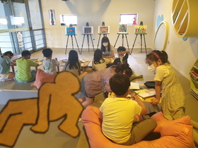 [NSP PHOTO]광양예술창고, 초등학생 대상 그림 읽어주는 도슨트 운영