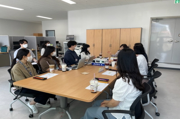 NSP통신-경상북도교육청은 지난 17일 생명사랑 동북부센터(포항)에서 2022학년도 1차 생명사랑센터 정기 운영위원회를 개최했다고 밝혔다. (경상북도교육청)