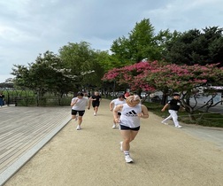 [NSP PHOTO]구례군청 여자씨름단, 하계 전지훈련으로 구슬땀