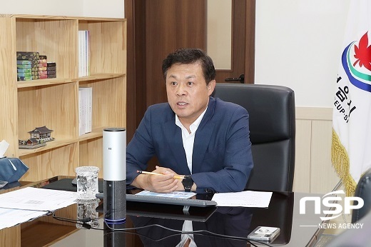 [NSP PHOTO]이학수 정읍시장, 간부회의 주재...민생 챙기기 만전 강조