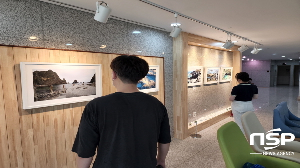NSP통신-경상북도교육청은 오는 31일까지 본관 1층 상설갤러리에서 지리-세상을 잇다展을 연다고 밝혔다. (경상북도교육청)