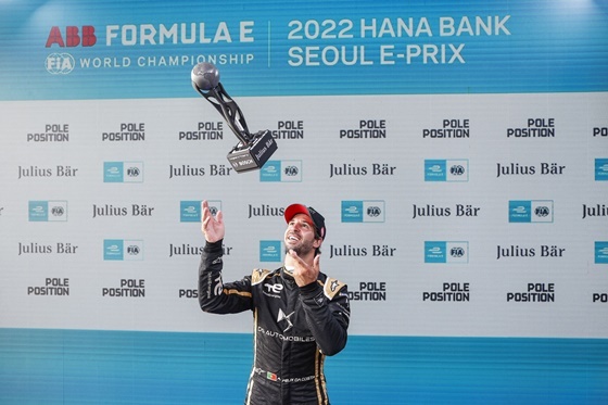 NSP통신-포뮬러 E 서울 E-PRIX 2차전에서 폴 포지션을 따낸 안토니오 펠릭스 다 코스타 선수 (스텔란티스 코리아)