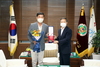 (NSP NEWS Image)유재광 수원시의원, 삼일상업고등학교 감사패 받아