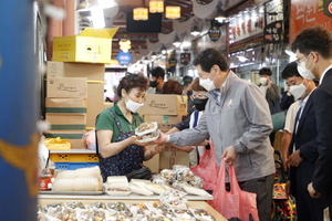 [NSP PHOTO]이상일 용인특례시장 전통시장, 시민들 많이 찾는 방안 고민