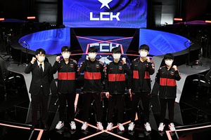 [NSP PHOTO]T1·DRX·담원 기아·젠지 LCK 대표 출사표 좋은 성적 위해 최선 다할 것…中 LPL 경계