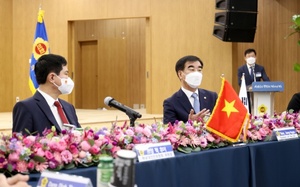 [NSP PHOTO]염종현 경기도의회 의장, 베트남 하남성 대표단 접견
