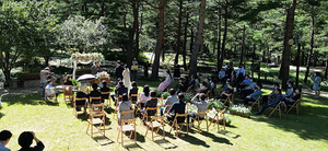 [NSP PHOTO]강릉시, 솔향수목원 숲속 작은 결혼식 3호 부부 탄생