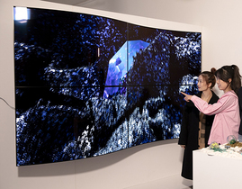 [NSP PHOTO]LG디스플레이, 英 왕립예술학교와 OLED 디지털아트展 개최