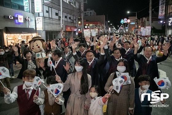 [NSP PHOTO]군산시의회, 제10회 군산시간여행축제 개막식 참석