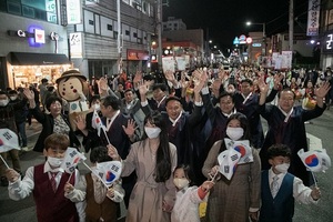 [NSP PHOTO]군산시의회, 제10회 군산시간여행축제 개막식 참석