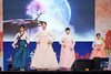 (NSP NEWS Image)수원시, 전통시장서 즐기는 ‘제25회 수원남문 거리축제’ 열려