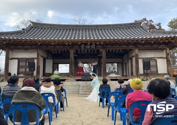 NSP통신-의성군은 지난 19일과 20일 2일간 의성·비안향교에서 의성 의병의진 이야기 마당공연을 진행했다. (의성군)