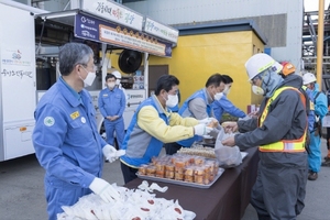 [NSP PHOTO]광양시, 포스코 포항제철소 태풍 피해 복구 직원 격려 나서