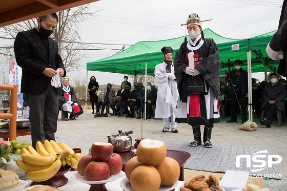 [NSP PHOTO]김영일 군산시의장, 옥구농민항일항쟁 기념행사 참석