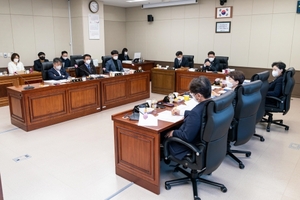 [NSP PHOTO]용인특례시의회 도시건설위, 2022년도 행감 강평