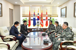 [NSP PHOTO]김병수 김포시장, 군부대·소방서 현장 찾아 연말 위문