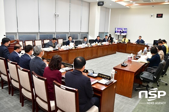 [NSP PHOTO]완주군의회 예결위, 내년도 예산안 본격 심사 돌입