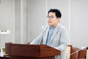 [NSP PHOTO]박영태 수원시의원 대표발의 안심통학 지원 개정안 공포