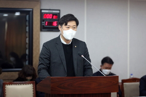[NSP PHOTO]김동은 수원시의원 대표발의 장애인 편의시설 점검 개정안 공포