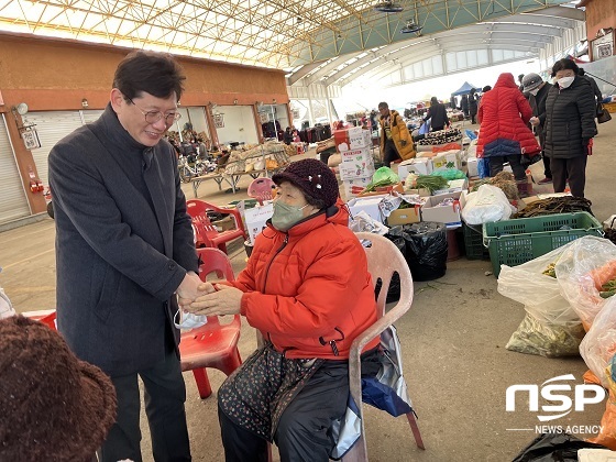 [NSP PHOTO]최훈식 장수군수, 장계 우시장 및 장계 전통시장 방문