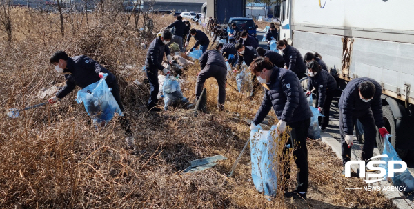 NSP통신-경주시가 설 명절을 맞아 귀성객과 주민들에게 깨끗하고 쾌적한 연휴기간을 보낼 수 있도록 설맞이 쓰레기 특별 관리대책을 추진한다고 10일 밝혔다. (경주시)