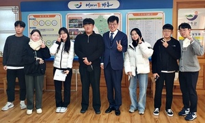 [NSP PHOTO]장흥군 김성 군수, 청소년과 소통 간담회 개최