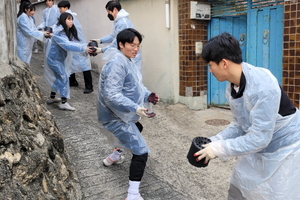 [NSP PHOTO]육상 단거리 국가대표 후보선수단, 훈훈한 연탄나눔 봉사활동