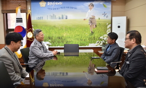 [NSP PHOTO]유승영 평택시의회 의장, 평택경찰서장과 환담 나눠