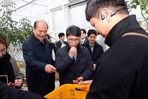 [NSP PHOTO]기획재정부 김완섭 예산실장, 상주시 스마트팜 혁신밸리 현장 방문