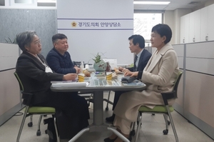 [NSP PHOTO]문형근·이채명 경기도의원, 노인복지 관련 정담회 가져