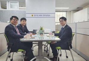 [NSP PHOTO]김재훈·유영일 도의원, 안양시 대외협력관과 정담회