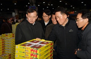 [NSP PHOTO]담양군 이병노 군수, 서울 가락 농산물 도매시장 찾아 지역 농산물 유통실태 점검