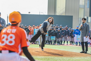[NSP PHOTO]화성시의회 제6회 화성시장기 전국리틀야구대회 선수단 격려
