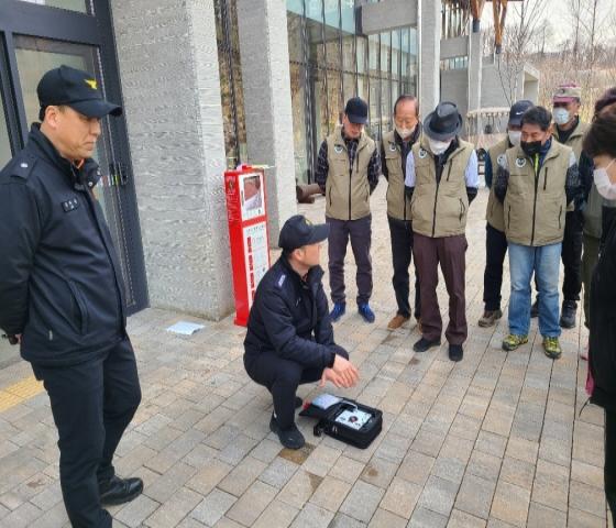 NSP통신-17일 영흥수목원에서 진행한 합동소방훈련 모습. (사진 = 수원시)