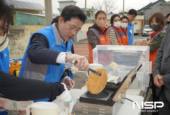 NSP통신- (사진 = 광양YWCA에서 모두愛 밥차 첫 운영)