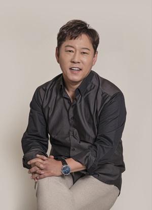 [NSP PHOTO]김광식 이정은전수경과 한솥밥