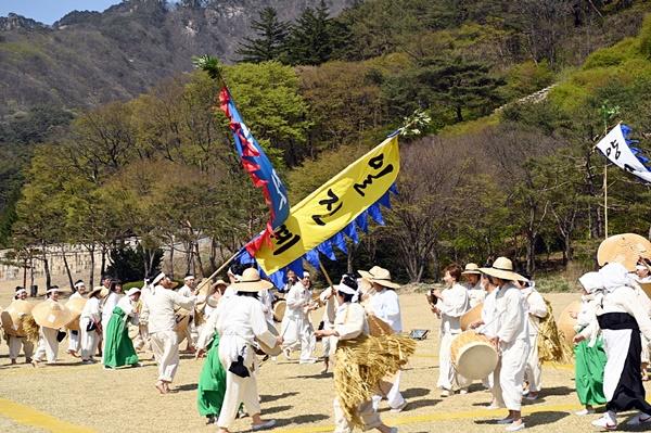 NSP통신-문경시 모전들소리 제9회 정기발표회가 개최되고 있다. (사진 = 문경시)