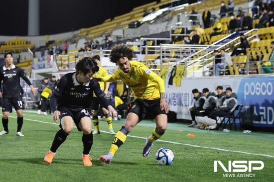 NSP통신-전남드래곤즈와 성남FC 경기 (사진 = 전남드래곤즈)