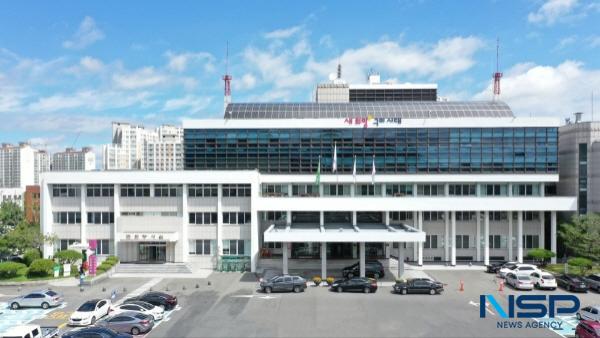 -구미시는 주거침입, 폭력 등 여성대상 범죄를 예방하고 여성 근로자의 안전한 주거환경 조성을 위해 신규사업인 1인 여성가구 안전 지킴이 ‘우리집 경호원 파견 사업을 실시한다. (사진