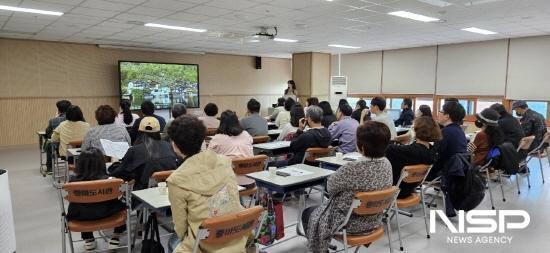 NSP통신-한다솜 작가 초청 휴대폰으로 인생사진 찍기 & 랜선여행을 주제로 여행사진 특강 (사진 = 광양시청)