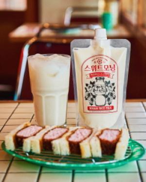 [NSP PHOTO]웅진식품 도산분식과 손잡고 아침햇살 음료 메뉴 선보여