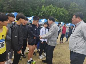 [NSP PHOTO]주낙영 경주시장, 경북도민체전 경기장 돌며 선수단 격려