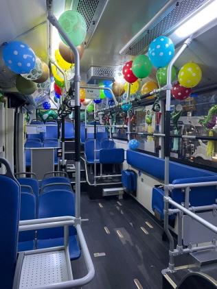 -코리요 공룡테마버스 모습 사진 화성도시공사