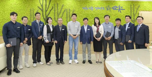 NSP통신-순천시가 공직자 교육을 위한 나도강사 10명을 위촉했다.[사진=순천시]