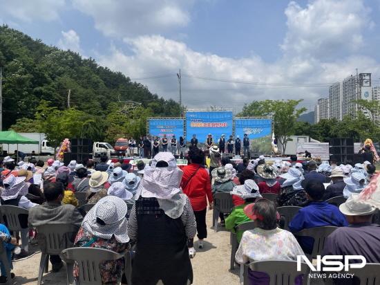 NSP통신-제51회 어버이날 기념 경로 위안 행사 (사진 = 광양시청)