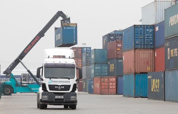 NSP통신-한진은 2010년 1월 우즈벡 타슈겐트에 ELS 법인을 설립하여 국내 물류기업 중 유일하게 유라시아 대륙에서 국제 트럭킹 운송사업을 수행하고 있다. (사진 = 한진)